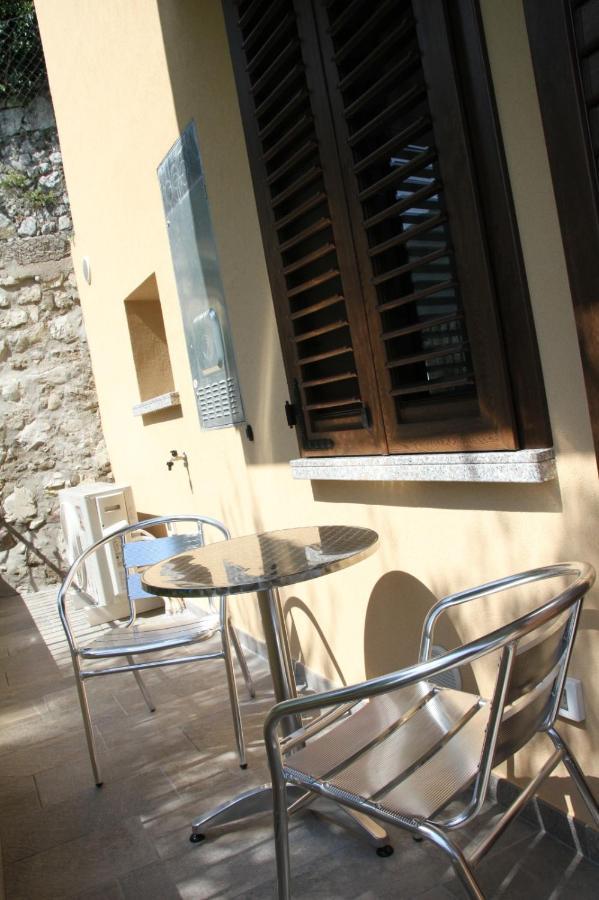 Apartmán La Dimora Dei Pescatori Monteisola Monte Isola Exteriér fotografie